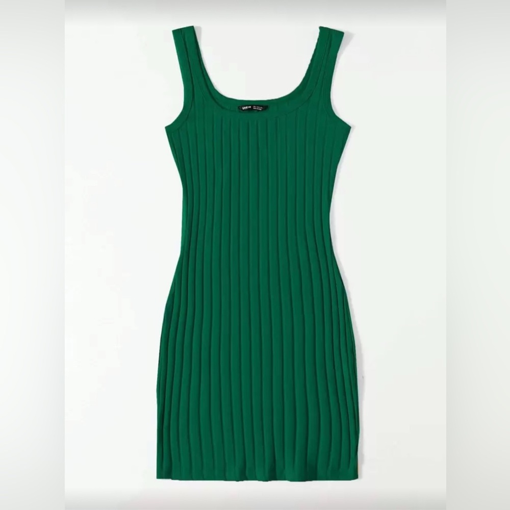 SHEIN Solid color ribbed knit dress